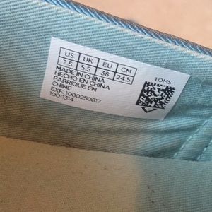 Toms Shoes - Toms Blue Velvet Slip-ons 7.5 Toms Shoes - Toms Blue Velvet Slip-ons 7.5